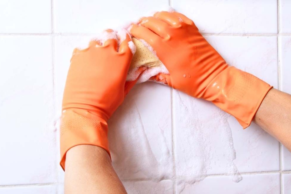 Finalni sjaj očišćene kuhinje