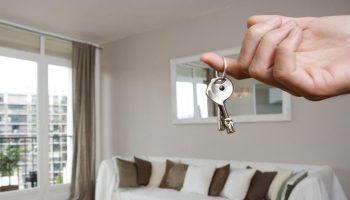 În calitate de chiriaș, sunt obligat să plătesc conectarea și instalarea sistemului de încălzire?