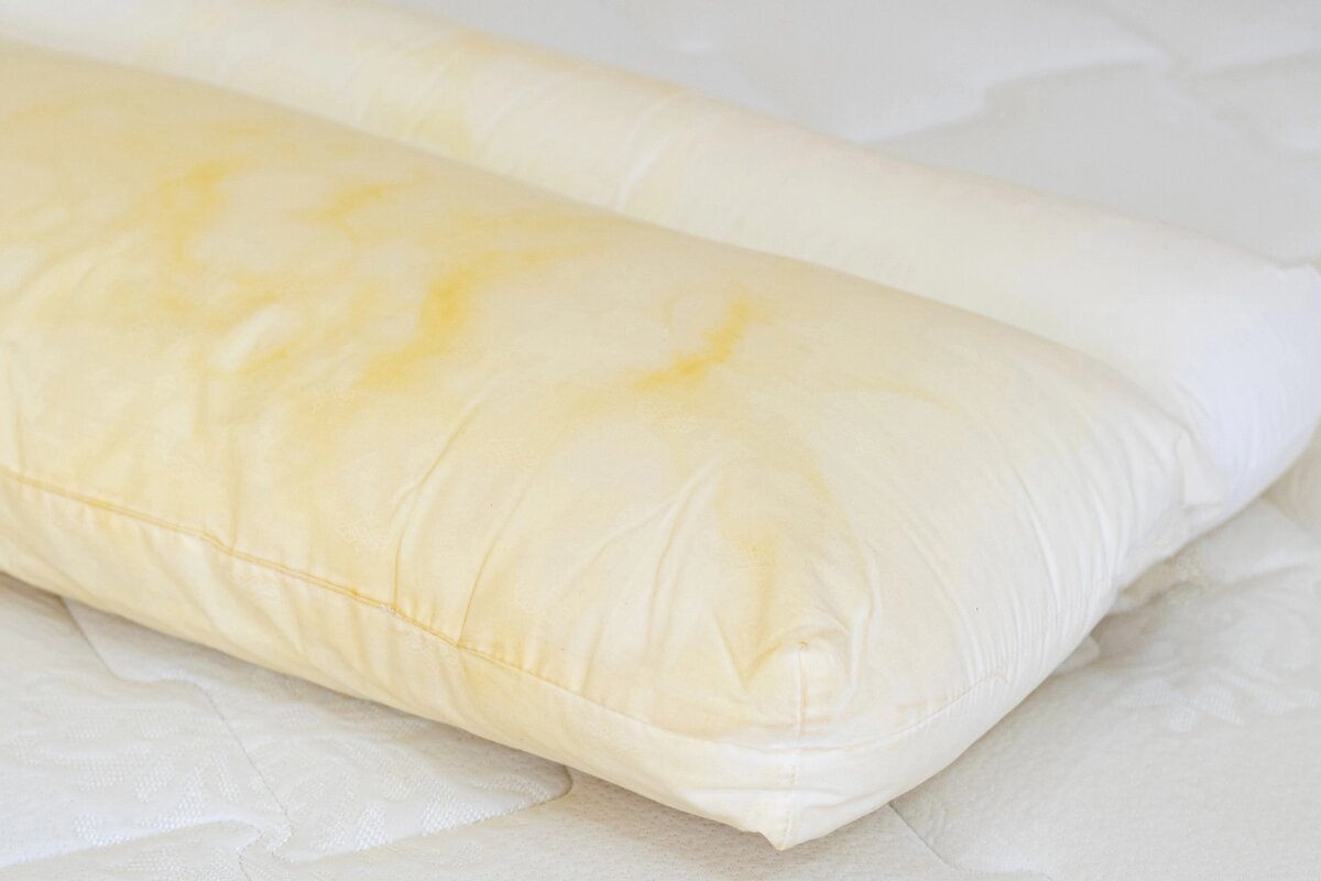 Čisti jastuci nakon tretmana limunom