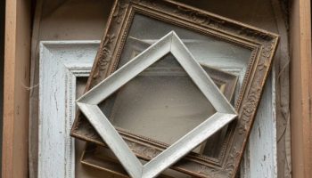 Ako imate stari ram za slike u fioci, posedujete pravo blago: kako da ga reciklirate u koristan predmet