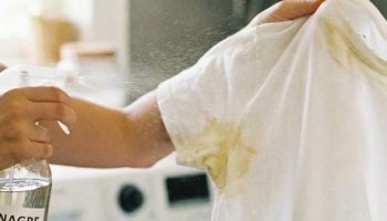 Prskanje sirćeta na mrlje od znoja na odeći: čemu služi i kako to uraditi