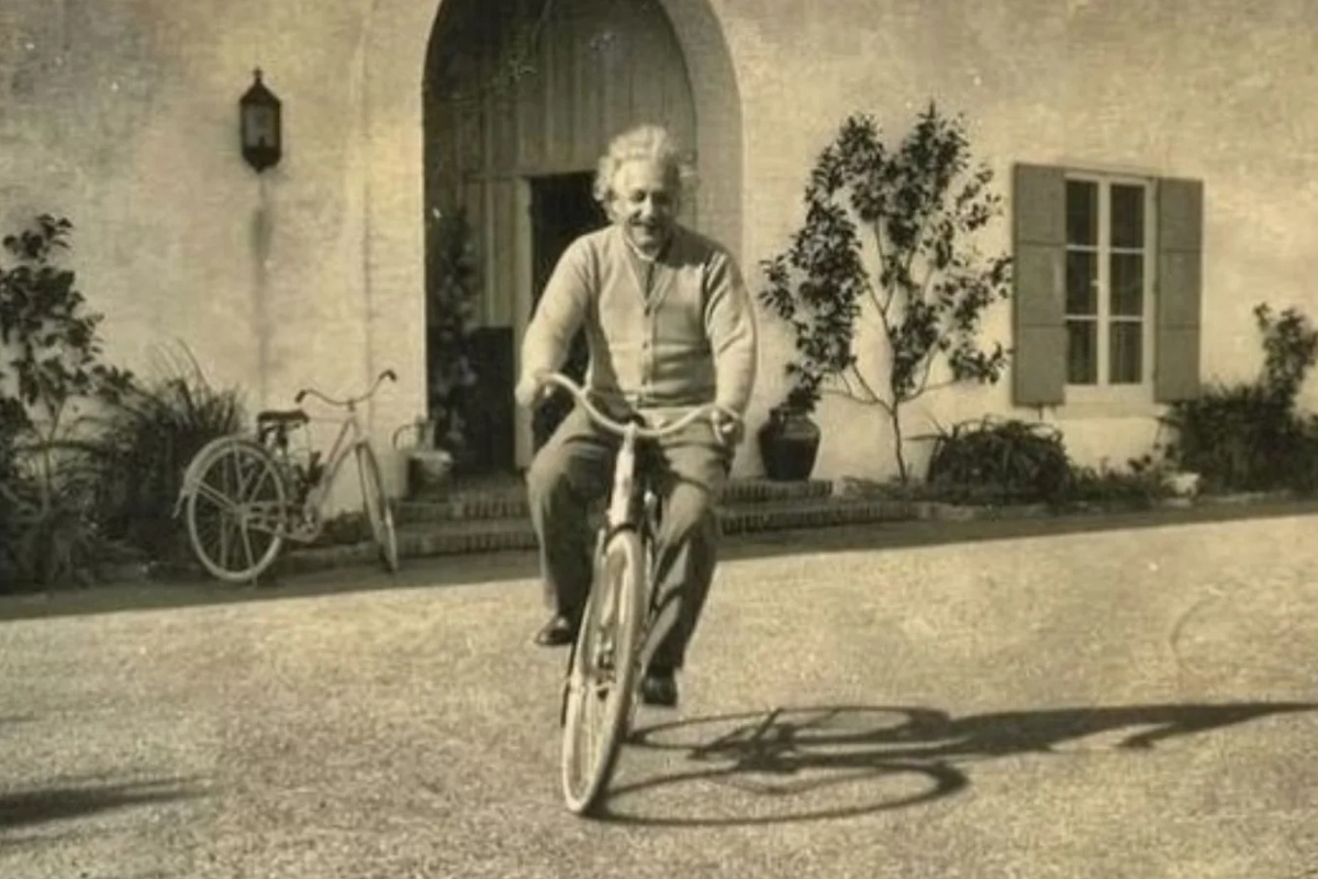 Ajnštajn je delio svet na dve vrste ljudi, koja ste vi?