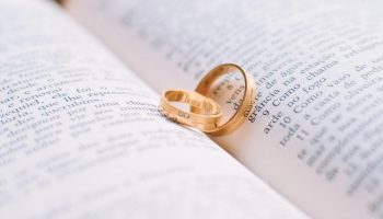 Francuskinja (24) proslavila u Japanu simbolično venčanje sa likom iz mange