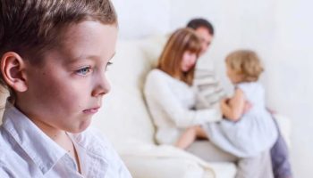 Nauka potvrđuje: skoro svi roditelji imaju omiljeno dete