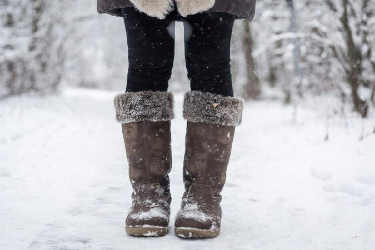 Jedan list ispod uloška i noge su tople čak i na -35: Kako da se ne smrznete tokom šetnje na jakom mrazu