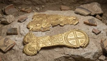 Zapanjenost među arheolozima: analizirali dva zlatna predmeta u Grčkoj i otkrili neočekivane solarne simbole