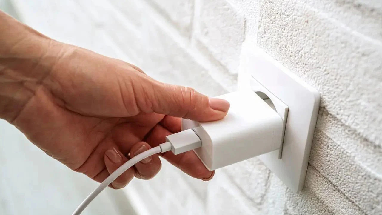 Potrošnja električne energije punjača u stanju mirovanja