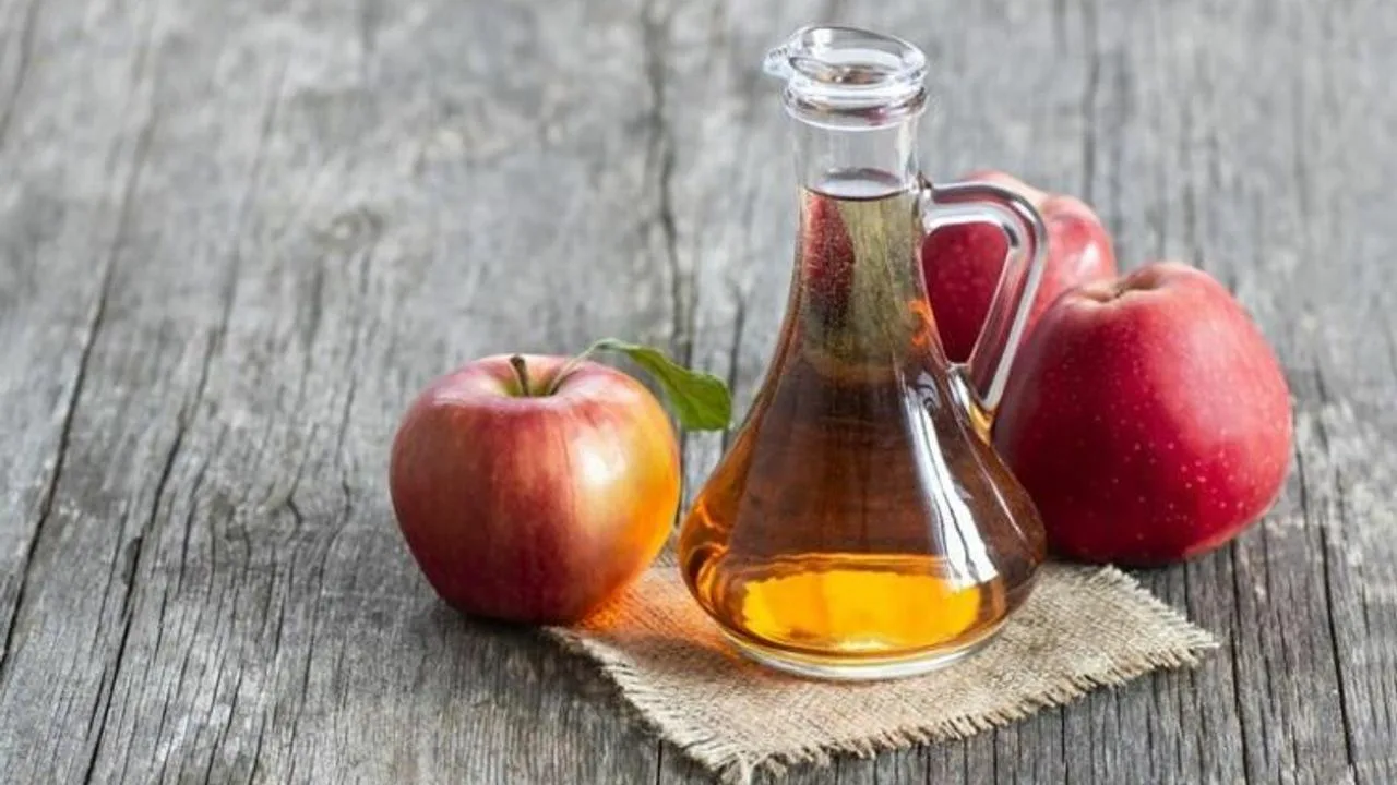 Benefiti jabukovog sirćeta za kosu