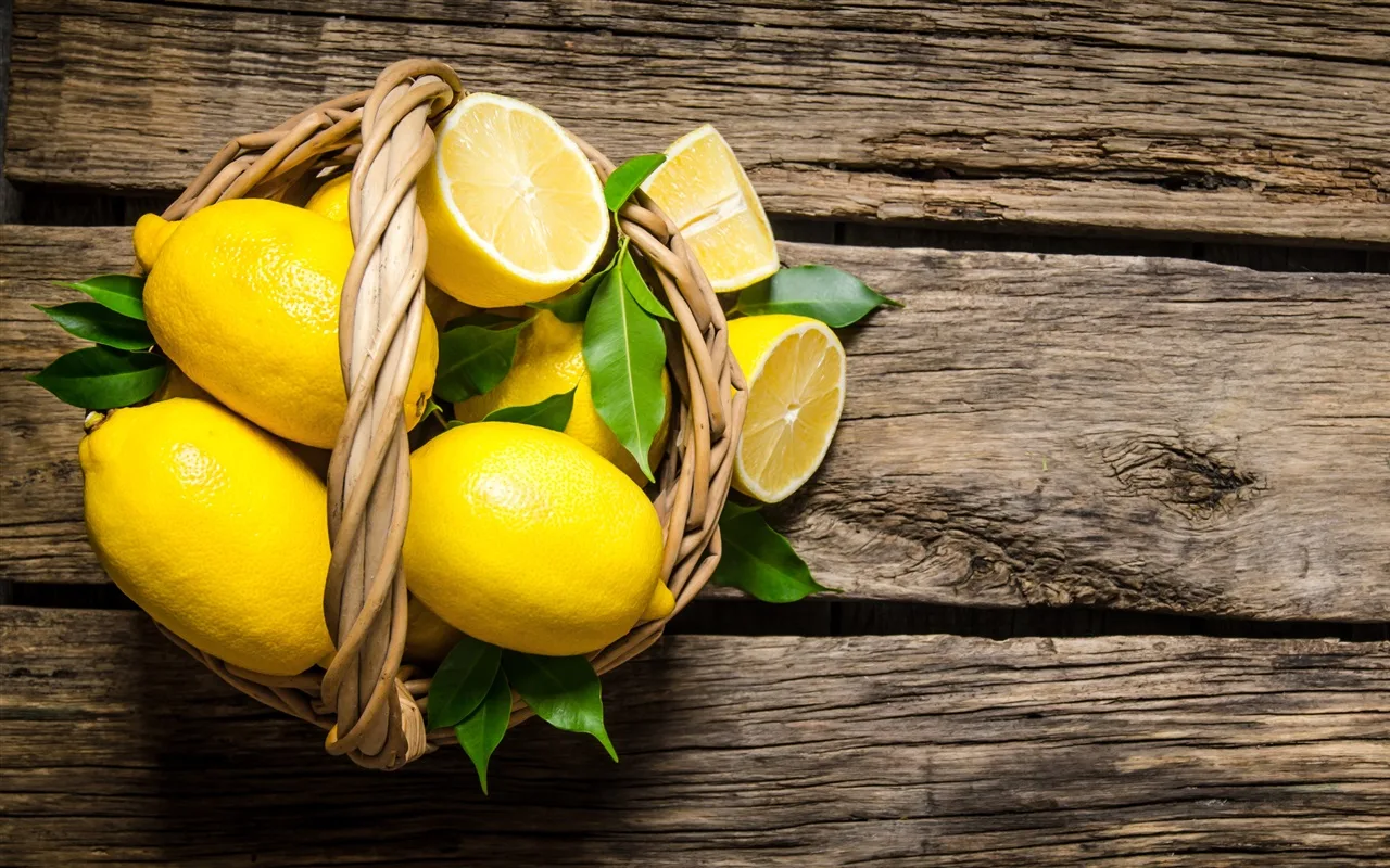 Limun kao prirodni osveživač vazduha u ormaru