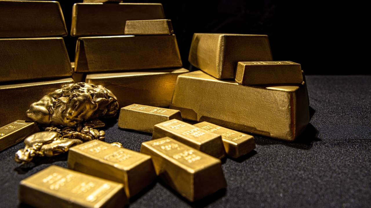 Otkrivene su četiri poluge s preko 35 kilograma ilegalno stečenog zlata, vrijedne gotovo 2 milijuna dolara.