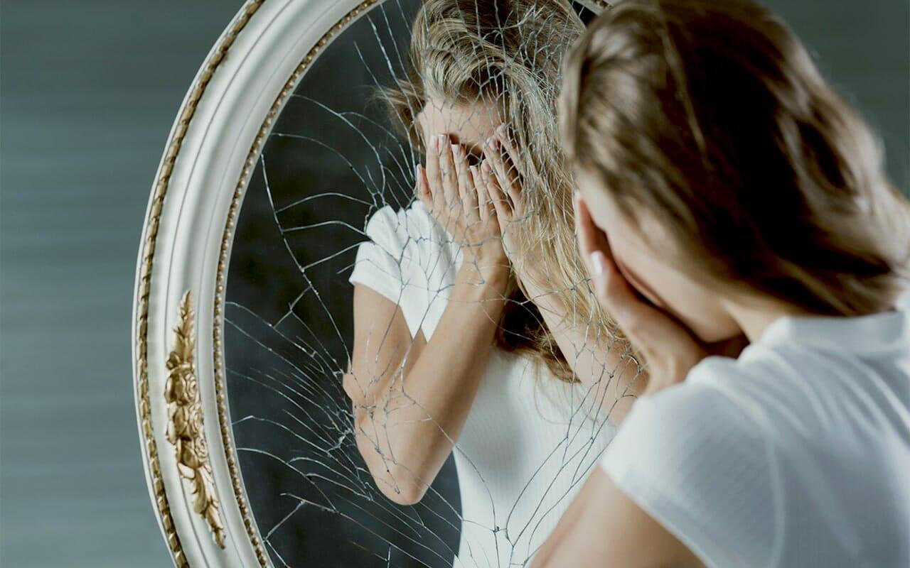 Cum să aplici metoda în 9 pași care te ajută să controlezi anxietatea