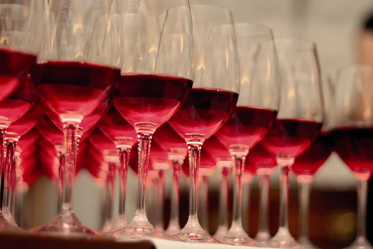 Piće koje najgore tretira vašu jetru, prema rečima farmaceuta: mnogo gore od vina ili piva – image 1