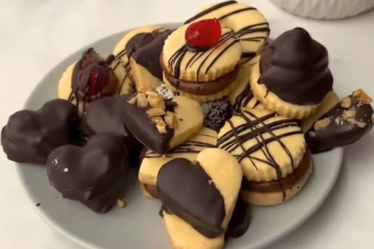 Kako napraviti ukusne suve keksiće kao iz pekare: Jednostavan recept sa običnim sastojcima – image 1