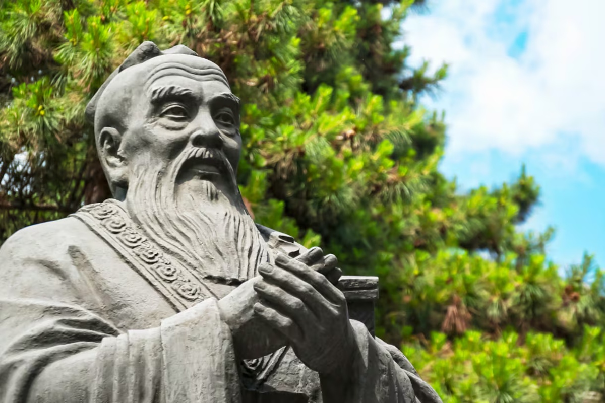 Konfucije, kineski filozof: „Mudrac pronalazi radost u vodi, a vrlinski čovek pronalazi radost u planini“ – image 1