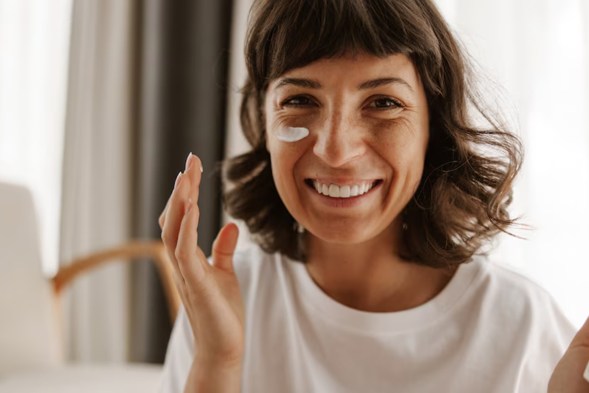 Glow koža bez šminke: 7 kozmetičkih tretmana za sveže i blistavo lice – image 2