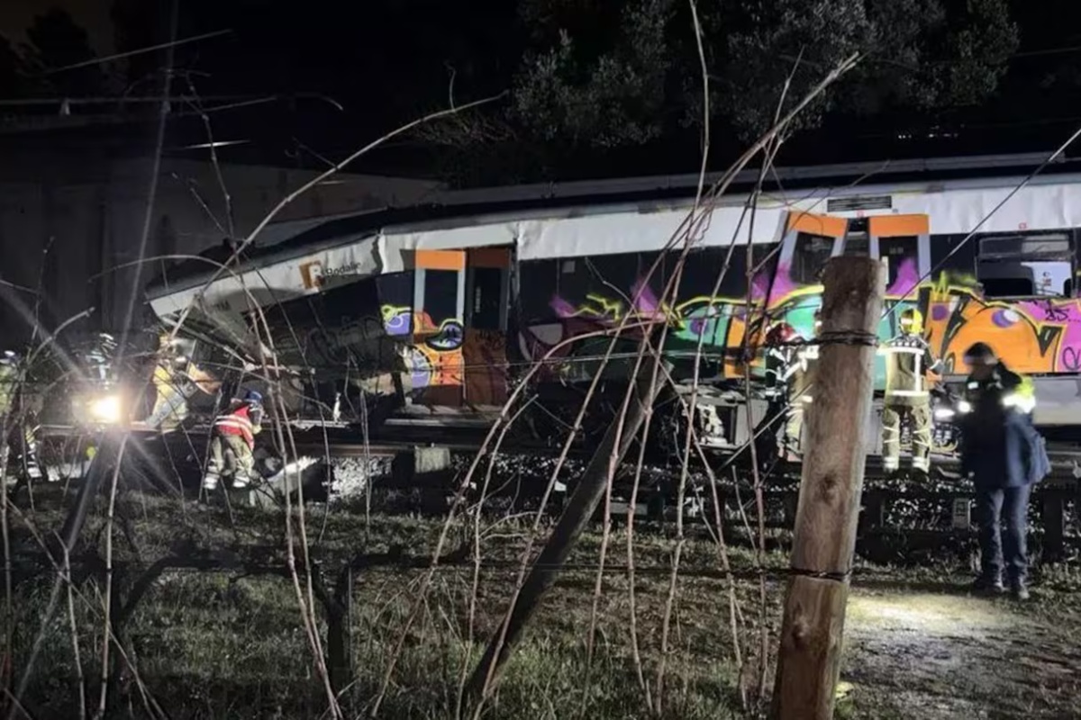 Još jedna železnička nesreća u Španiji: Mašinovođa poginuo, najmanje 37 povređenih – image 2