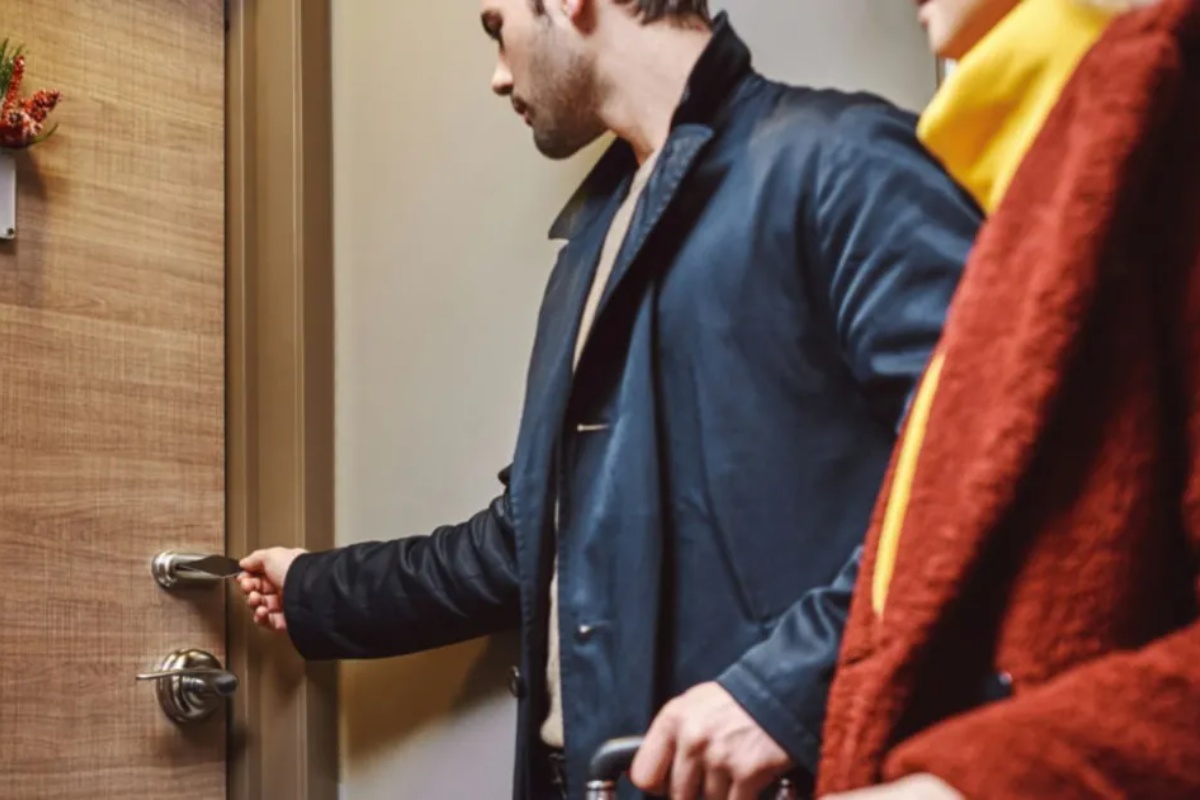 Osobe koje dva puta proveravaju da li su zaključale vrata imaju 4 karakteristične osobine, prema psihologiji – image 2