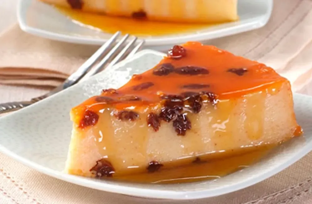 Najukusniji ekspresni puding od hleba, napravljen u mikrotalasnoj sa malo sastojaka – image 2