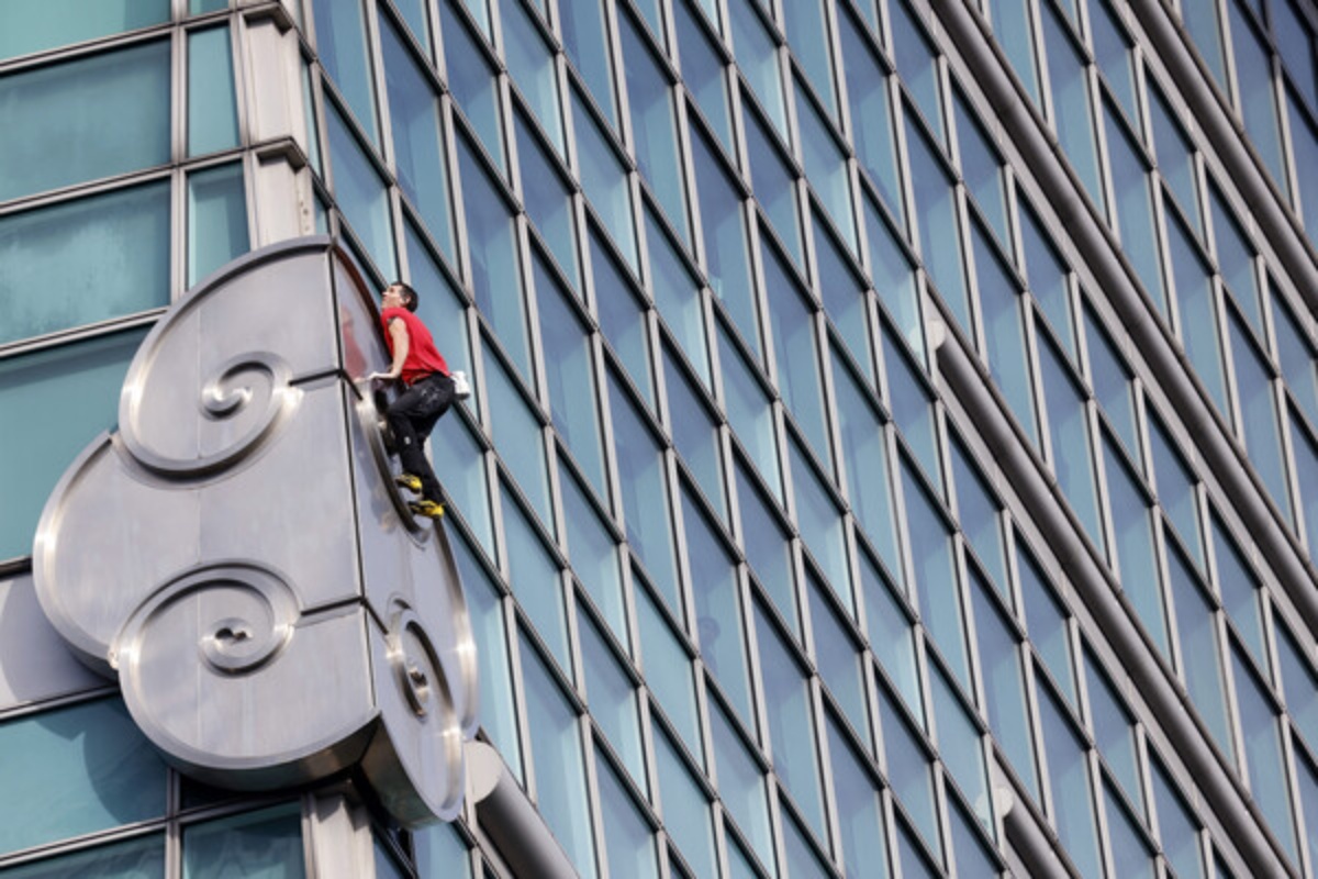 Američki alpinista Honold osvojio 500 metara visok neboder Taipei 101 bez osiguranja: događaj se prenosio uživo na Netflixu (VIDEO) – image 2