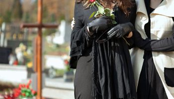 Modificări ale legii succesorale: văduvele și văduvii pot rămâne fără moștenire, chiar și în cazul existenței unui testament.