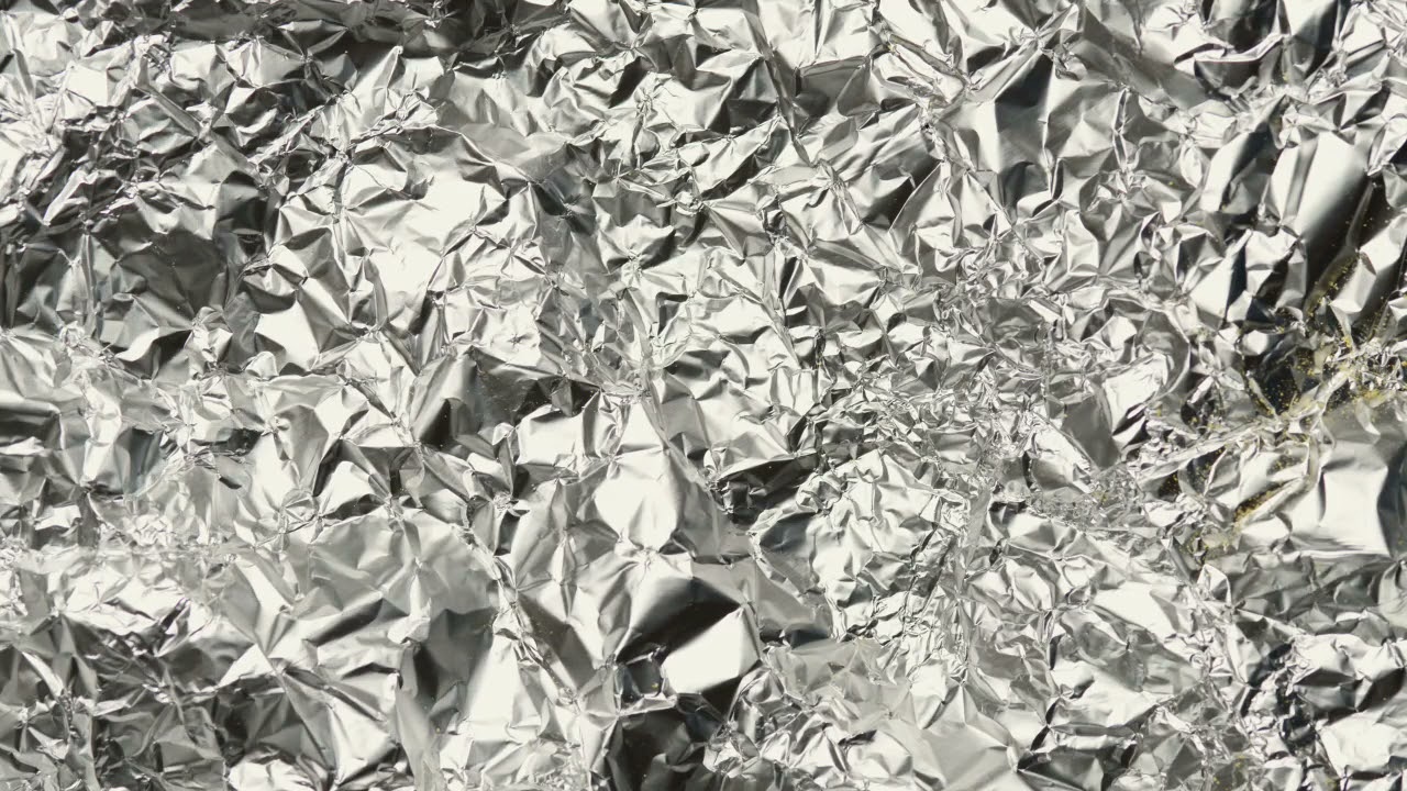 De ce o parte a foliei de aluminiu este mată, iar cealaltă strălucitoare: folosiți partea greșită.