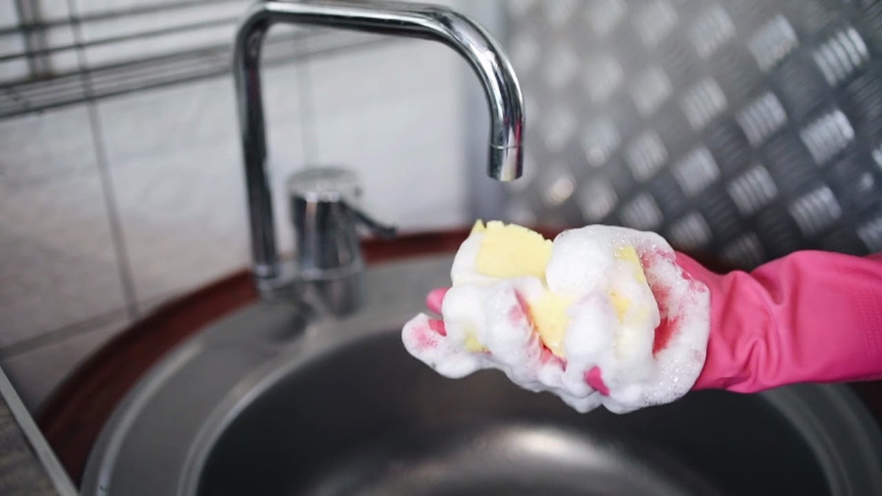 Kako pravilno prati posuđe i spriječiti neugodne mirise