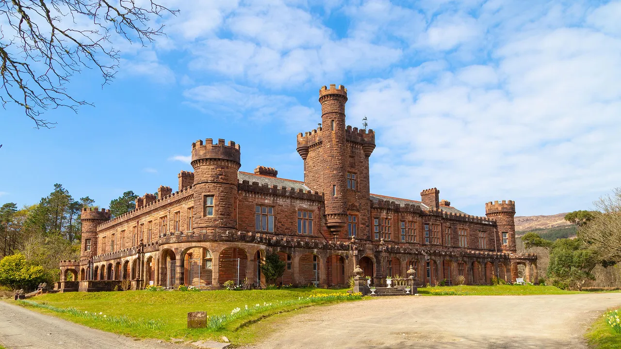 Dvorac Kinloch na otoku Rum u Škotskoj