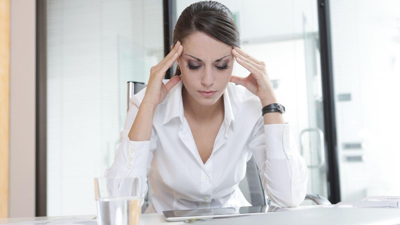 Kako prepoznati tjelesne i emocionalne simptome anksioznosti: ključevi za prevenciju komplikacija.