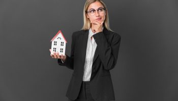 Dreptul succesoral: moștenitorii pot păstra bunurile fără intervenția instanței, dacă sunt îndeplinite următoarele condiții.