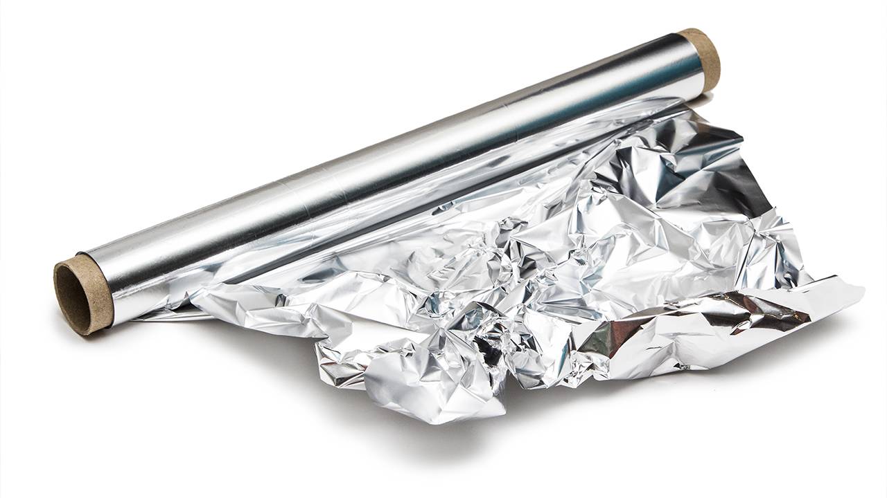Trik s aluminijskom folijom u kvaci: za što je potrebna