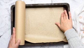 Častá chyba: papier na pečenie sa stáva toxickým.