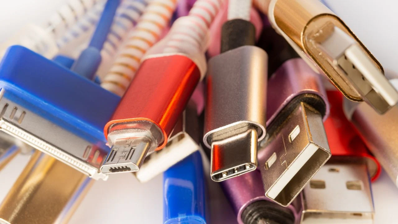 Ako imate stare USB kabele, oni su pravo blago: 3 načina da uštedite novac kod kuće.