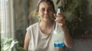 Stručnjakinja za čišćenje otkriva zašto je listopad apsolutno najbolji mjesec za pranje prozora
