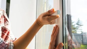 Važno upozorenje za kućanstva: Zbog dolaska nevremena savjetuje se zatvaranje roleta i zavjesa