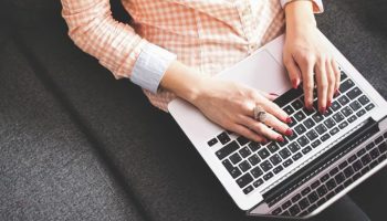 Šta je monotasking? Novi trend za 2026. godinu za život sa manje stresa