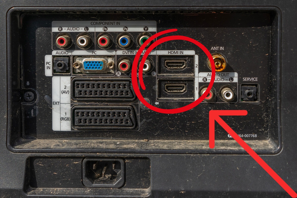 Nisam mogao da povežem HDMI kabl sa televizorom zbog nedostatka prostora: ovaj adapter je bio konačno rešenje