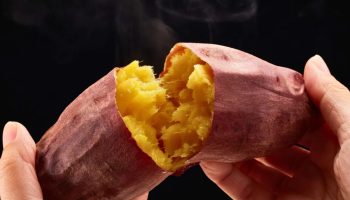 Ne bacajte koru batata jer je ona blago: čemu služi i kako je iskoristiti