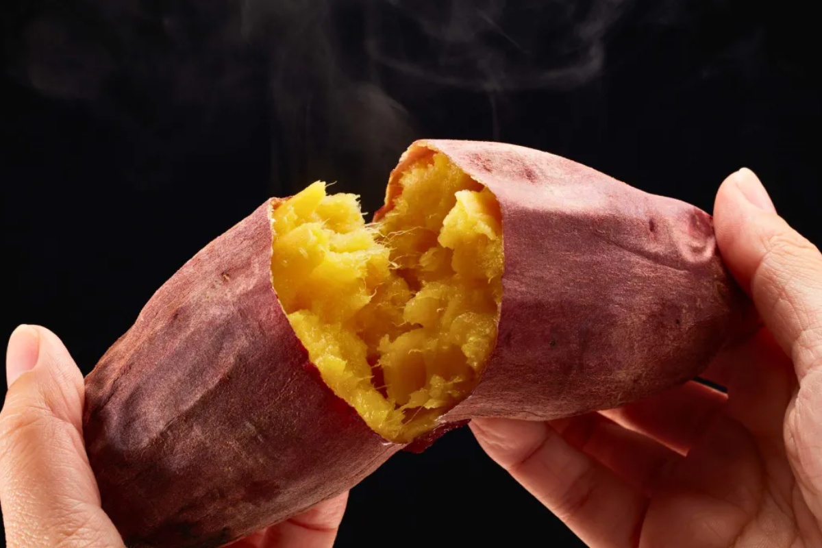 Ne bacajte koru batata jer je ona blago: čemu služi i kako je iskoristiti