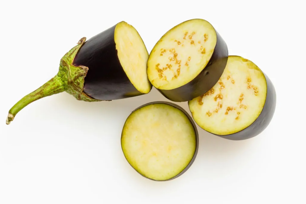 Ne bacajte semenke patlidžana jer u rukama imate blago: evo čemu služe