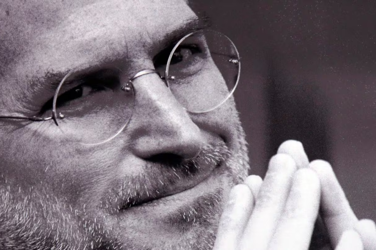 Steve Jobs, osnivač kompanije Apple: „Vraćao sam flaše gaziranih pića za 0,05 € kako bih imao šta da jedem“