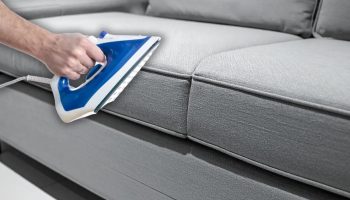 Kako ukloniti nabore sa kauča: uz domaći trik i peglu