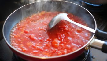 Ni šećer ni so: Trik da vam sos ne ispadne kiseo