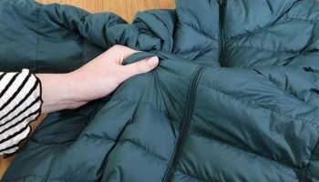 Kako povratiti volumen perjanu jaknu nakon pranja: provereni trik koji pomaže kada se punjenje zgrudva