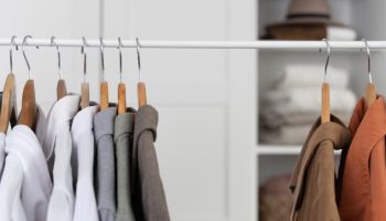 Zbogom zatvorenim ormarima: trend za optimizaciju reda koji osvaja Srbiju u 2026. godini