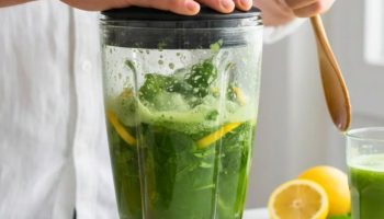 Mešanje limuna sa spanaćem: zašto se to preporučuje i koje su prednosti