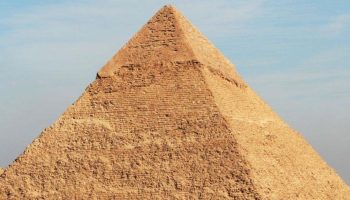 Satelit otkrio nepoznatu i ogromnu podzemnu strukturu zakopanu ispod piramida u Gizi