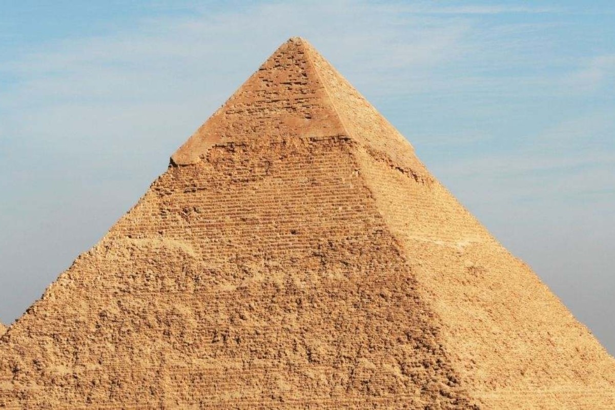 Satelit otkrio nepoznatu i ogromnu podzemnu strukturu zakopanu ispod piramida u Gizi