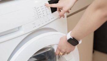 Stručnjaci za uštedu se slažu: "Pranje veša na 90 stepeni troši skoro dvostruko više energije nego na 60, a četiri puta više nego na 40"