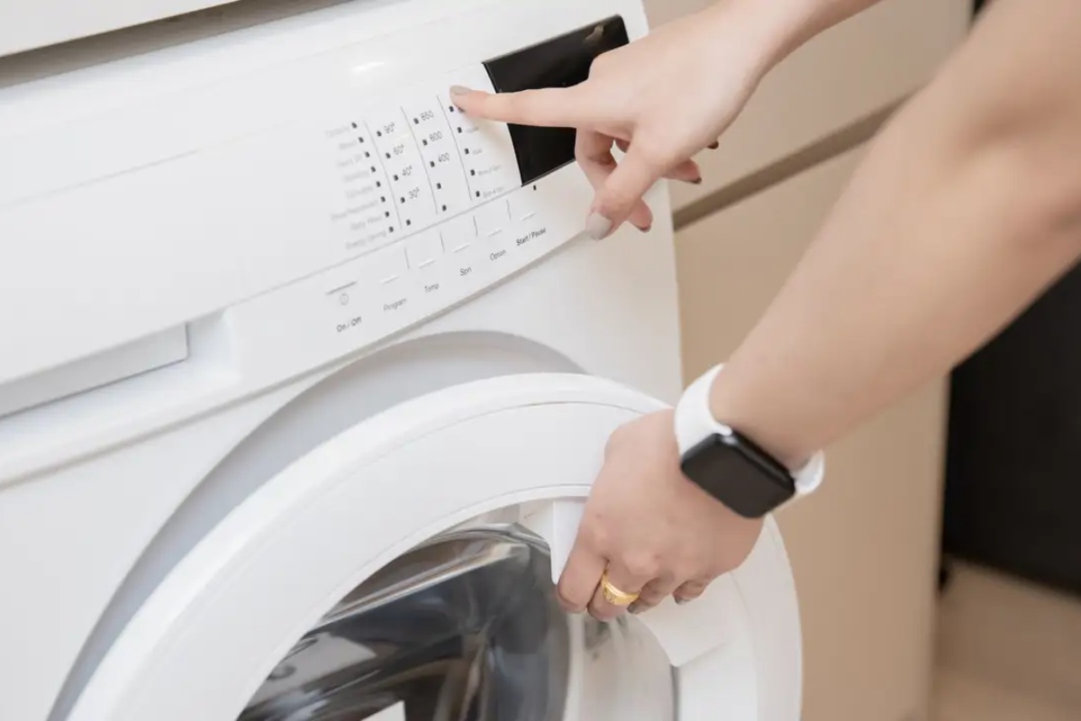 Stručnjaci za uštedu se slažu: "Pranje veša na 90 stepeni troši skoro dvostruko više energije nego na 60, a četiri puta više nego na 40"