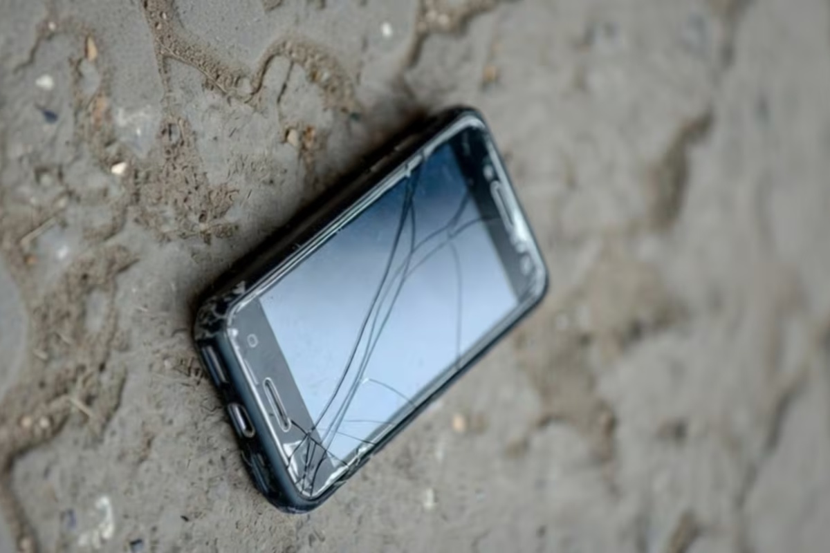 Ako imate stari telefon, posedujete pravo blago: 10 trikova da ga pretvorite u korisnu stvar